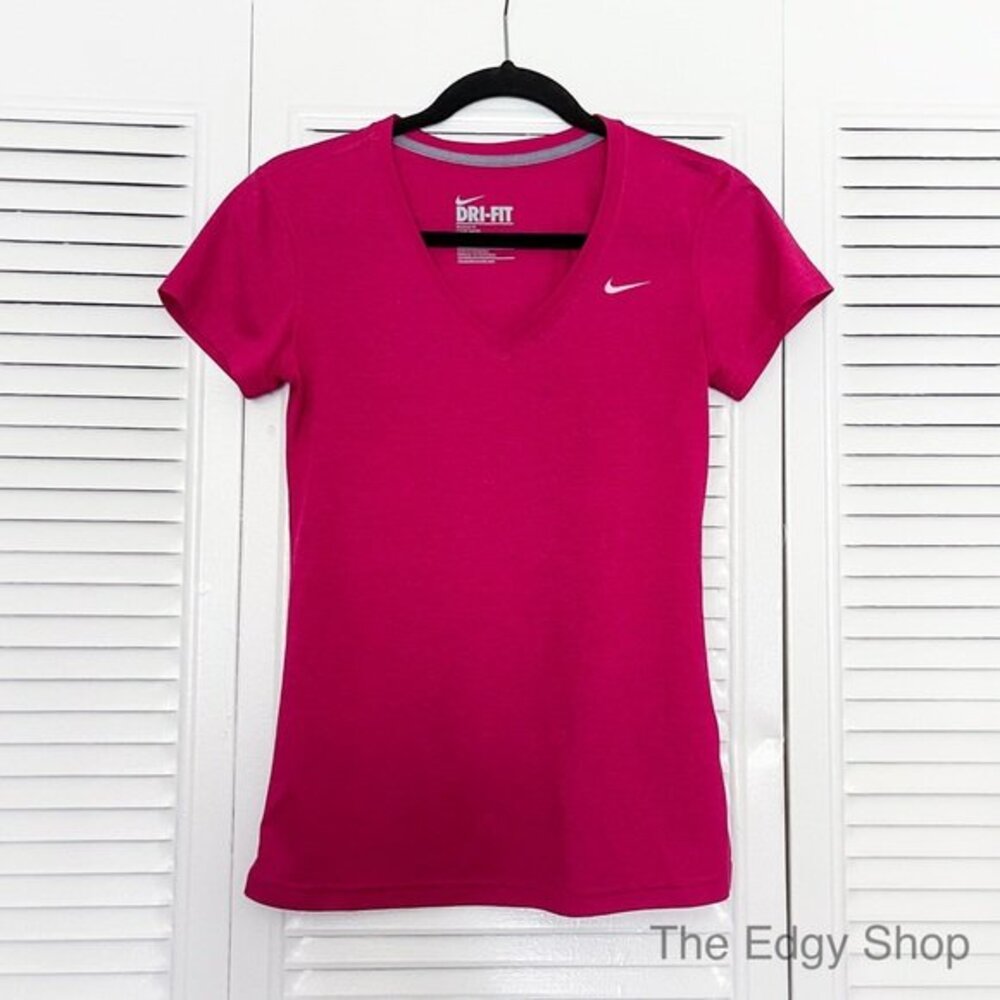 Nike | Dri Fit Regular Fit V-Neck Short Sleeved T-Shirt
